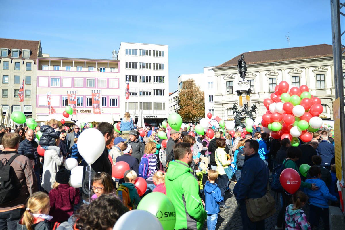 /fileadmin/Daten/Bilder/Veranstaltungen/Turamichele/Turamichele_Familienfest_in_Augsburg__11_.jpg